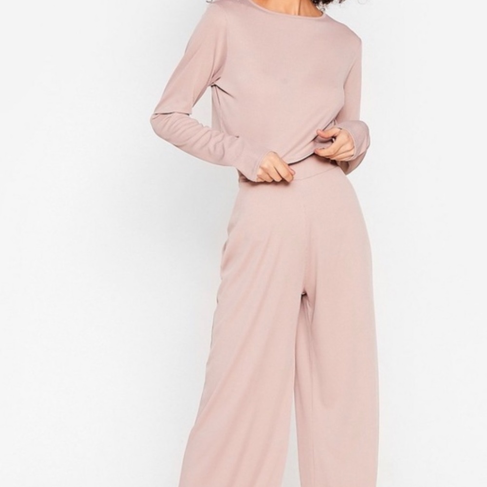 Nasty gal - Long Sleeve Top and Wide Leg Pants Lounge Set